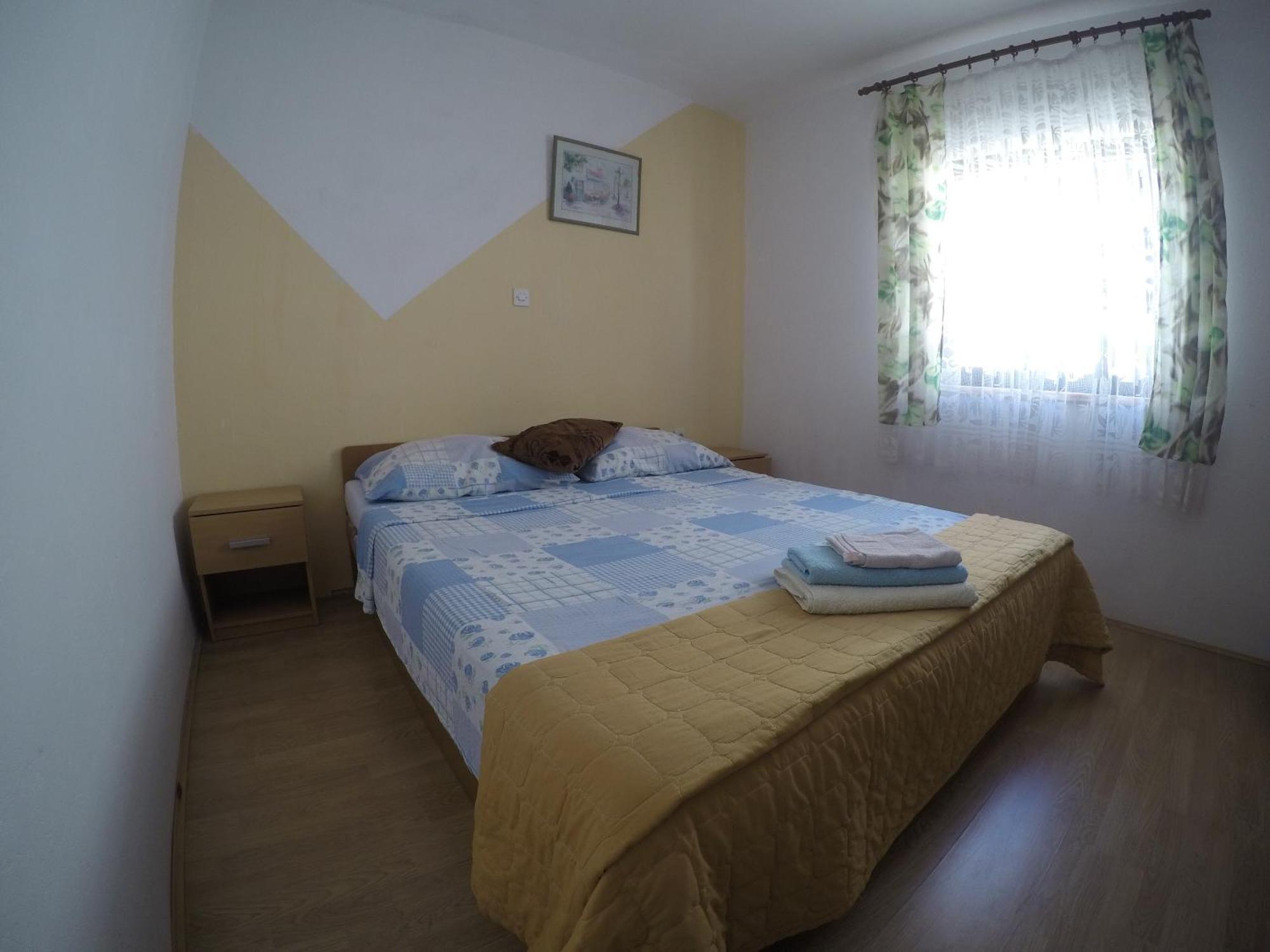 Peach Apartment'S Repic Bibinje Exterior photo